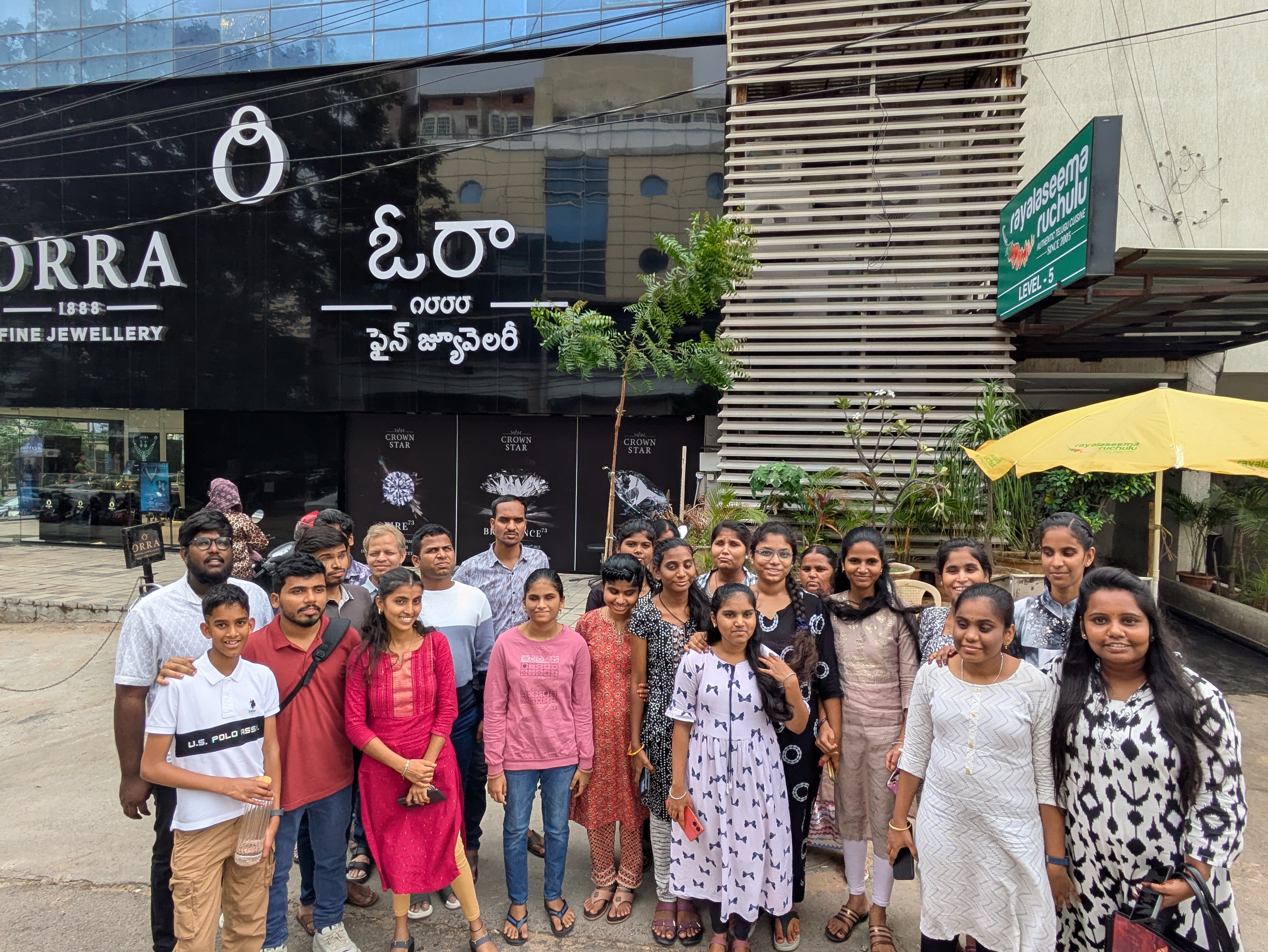 Students enjoying an outdoor excursion organized by I and Eye